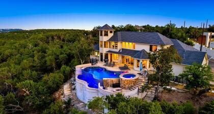 Hillside Infinity Pool Retreat
