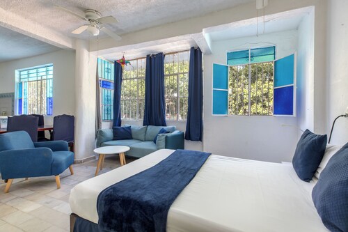 Spacious Studio at River Cuale Romantic Zone, PV