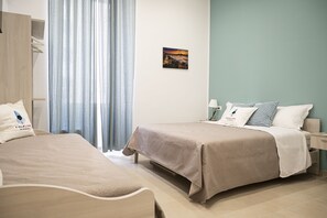 トリプルルーム | WiFi (無料)