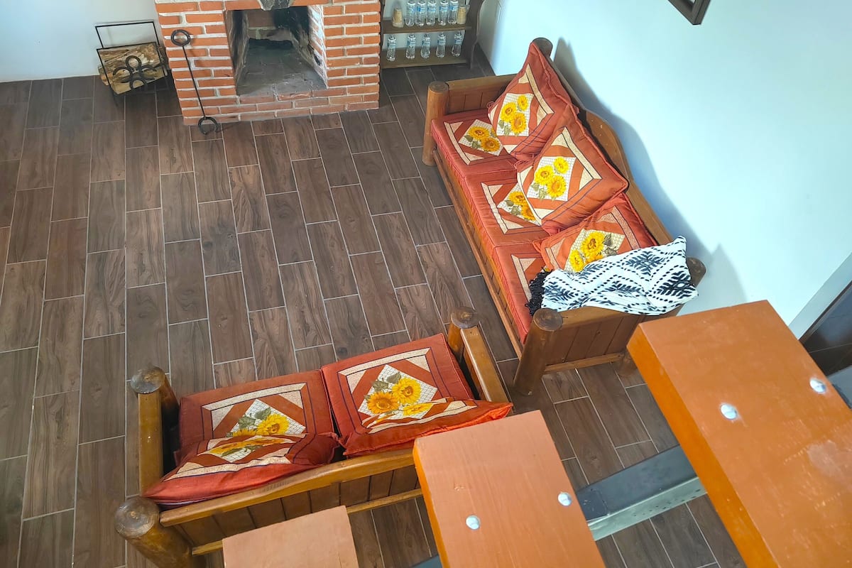 Family Cabin | 1 bedroom, free WiFi, bed sheets