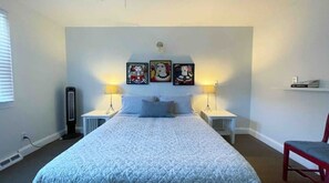 6 bedrooms, WiFi, bed sheets