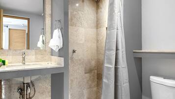 Comfort suite | Badkamer | Gratis toiletartikelen