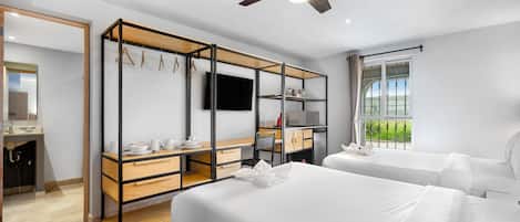 Deluxe Suite | 1 bedroom, Egyptian cotton sheets, premium bedding, down comforters