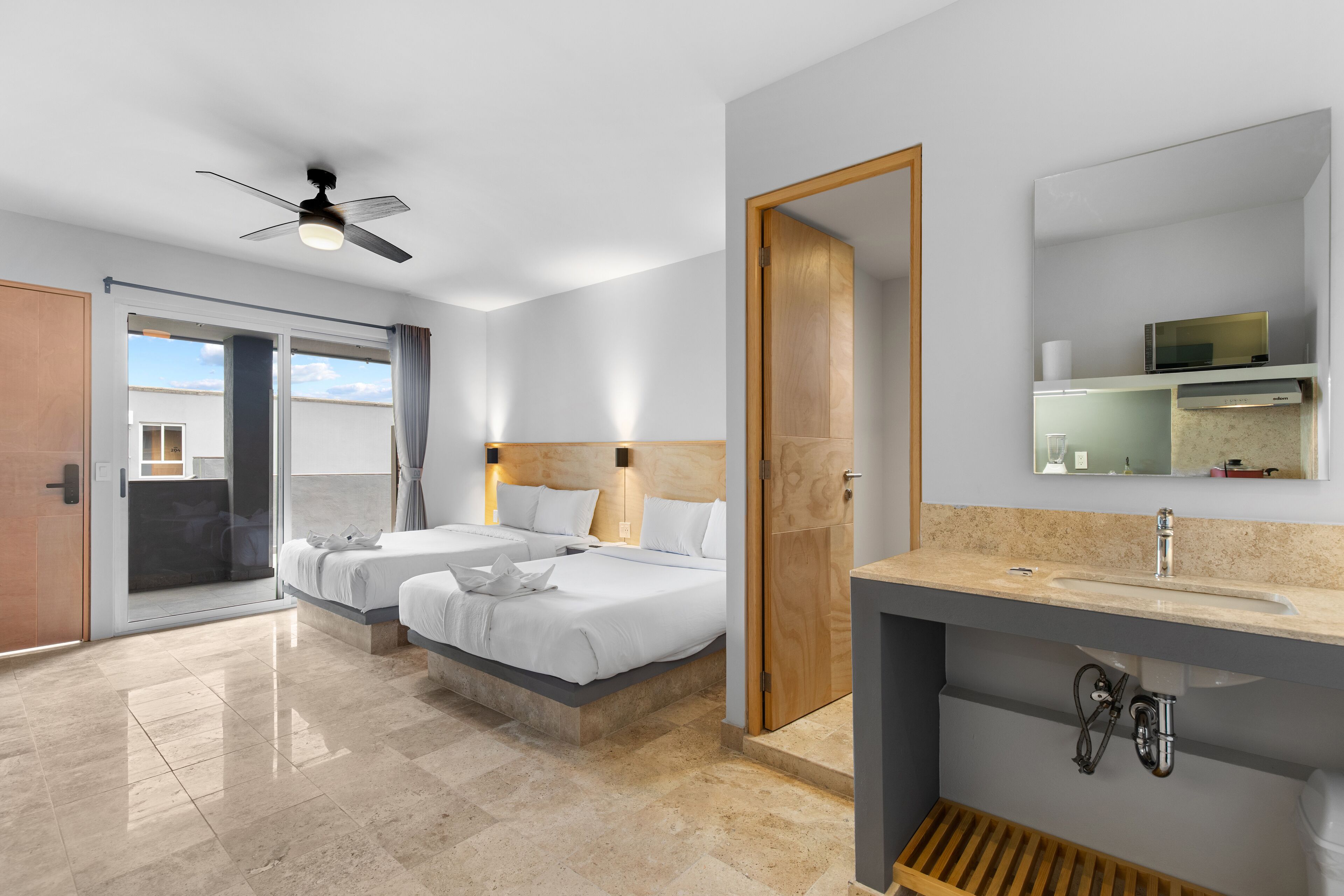 Suite familiar | 1 dormitori, llençols de cotó egipci i roba de llit d'alta qualitat 