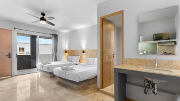 Familie suite | 1 slaapkamer, lakens van Egyptisch katoen, luxe beddengoed, donsdekens