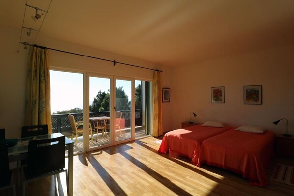 1 bedroom