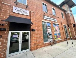 Exterior - The Quarters | Suite 3 (Grafton)