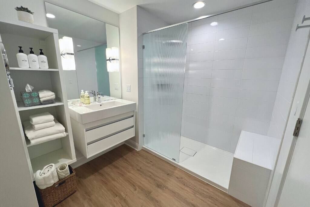 Hair dryer, towels