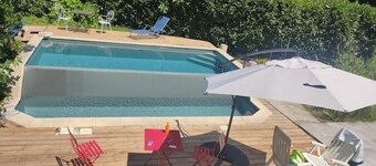 Chalet Aurore-centre ville-PK- piscine-independant
