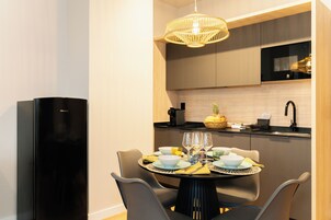 Family Apartment, 2 Bedrooms | Private kitchen | Fridge, microwave, stovetop, espresso maker