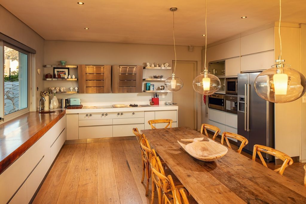 Fridge, microwave, oven