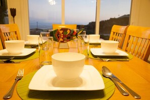 Dining - Beautiful Ocean views at Quinta la Mexicana 10 ppl

 (Ensenada)