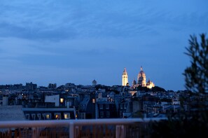 Balcony - Appartement Romantique Montmartre & Pigalle (Paris)