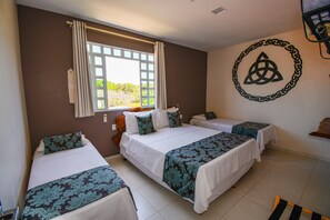 5 bedrooms, iron/ironing board, travel crib, WiFi