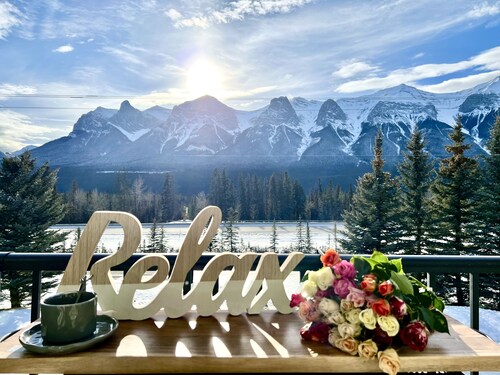 Luxury Stunning Mountain View King Bed Jacuzzi Free Parking Family Friendly