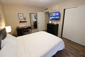 3 多间卧室、办公桌、熨斗/熨衣板、WiFi