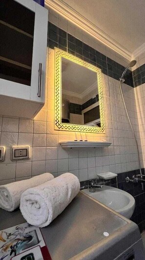 Apartment | Bathroom | Towels - Adorable hotel apartment 12.123.47.22 (New Cairo)