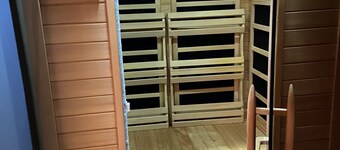 3BR TANNING BED/SAUNA/HOTTUB 3.9 miles to NOTRE DAME 