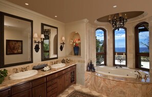 Dusch, bubbelbadkar, bidé och handdukar