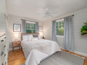 2 室のベッドルーム、アイロン / アイロン台、旅行用ベビーベッド、WiFi