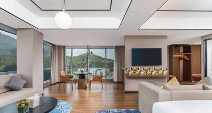 Hilton Garden Inn Huzhou High-Speed Railway Station