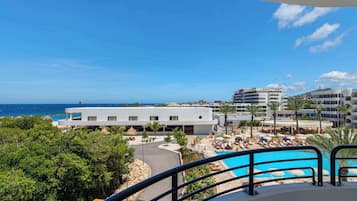 Superior suite, 1 slaapkamer, uitzicht op oceaan | Kameruitzicht