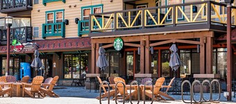 ML 342: Ballhooter views from this delightful, bike-in/out 1BR!