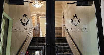 Luxury Studio Suite Downtown