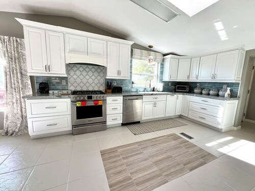 Charming fully remodeled Cave Creek getaway situated on 2.5 gated acres.