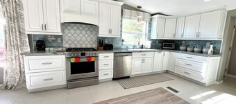 Charming fully remodeled Cave Creek getaway situated on 2.5 gated acres.