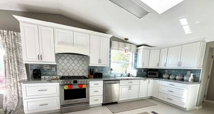 Charming fully remodeled Cave Creek getaway situated on 2.5 gated acres.