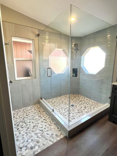 Charming fully remodeled Cave Creek getaway situated on 2.5 gated acres.