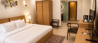 The  address hotel