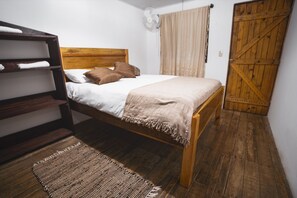 Habitación cuádruple estándar | Wifi gratis 