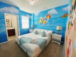 12 bedrooms, in-room safe, iron/ironing board, free WiFi