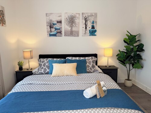 Modern Private Share Bedroom Bus stop to NYC