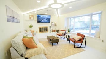 Smart-tv, pejs, videospil