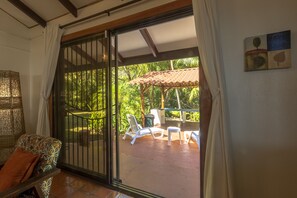 Interior - Casa Tortuga - Beautiful Spacious Beachfront House (Esterillos Oeste)