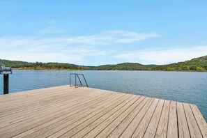 Property grounds - Cozy Condo at Rock Lane Resort (Branson)