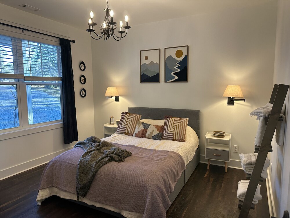 The Lake Place Fair Play Vrbo