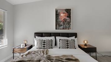 House, Multiple Beds, Pool Access, Pool View | 5 bedrooms, individually decorated, individually furnished, free WiFi