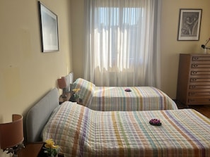 2 bedrooms, iron/ironing board, WiFi, bed sheets - Bnbook Trilo-San Carlo Rho Fiera (RHO)