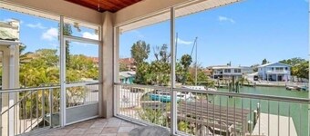 The Waterfront Relax House 