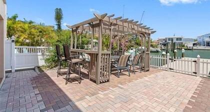 The Waterfront Relax House