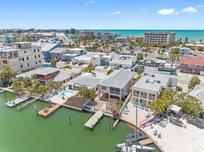 Exterior - The Waterfront Relax House  (Madeira Beach)