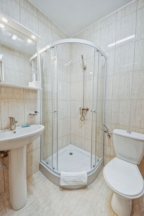 Room - Complex Turistic Constantin Bucovina (Campulung Moldovenesc)