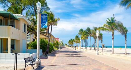 Welcome to your "Home Away From Home" getaway • Near Miami & Hard Rock