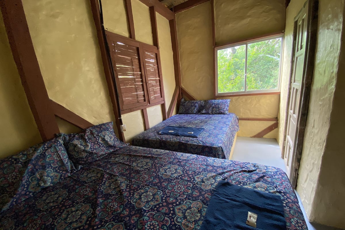 Economy Triple Room