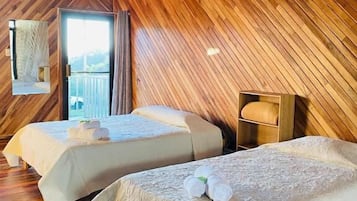 Standard Apartment, Mountain View | Free WiFi, bed sheets
