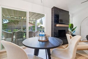 Dining - Wonderful Fully Renovated Home (Fresno)